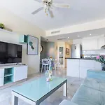 Διαμέρισμα In Beachfront Complex In El Duque Area, *