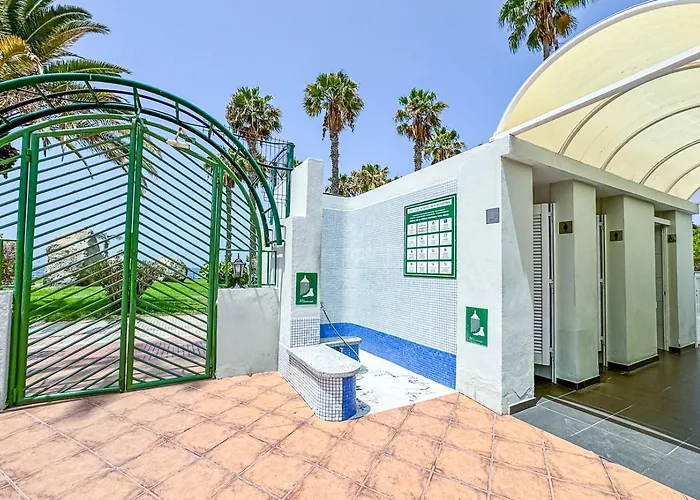 Апартаменти In Beachfront Complex In El Duque Area, Адехе