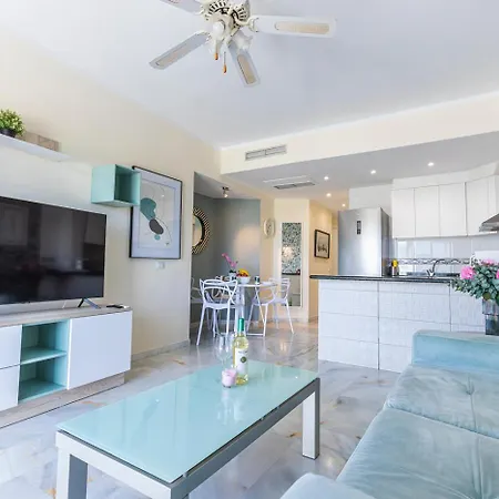 شقة In Beachfront Complex In El Duque Area, *